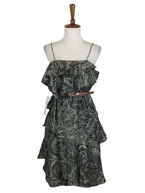 Julie Dillon Lord & Taylor Dress Women’s 4 Tiered Ruffle Sleeveless Soft‎ Girl